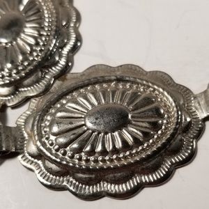32" concho western style silver tone belt